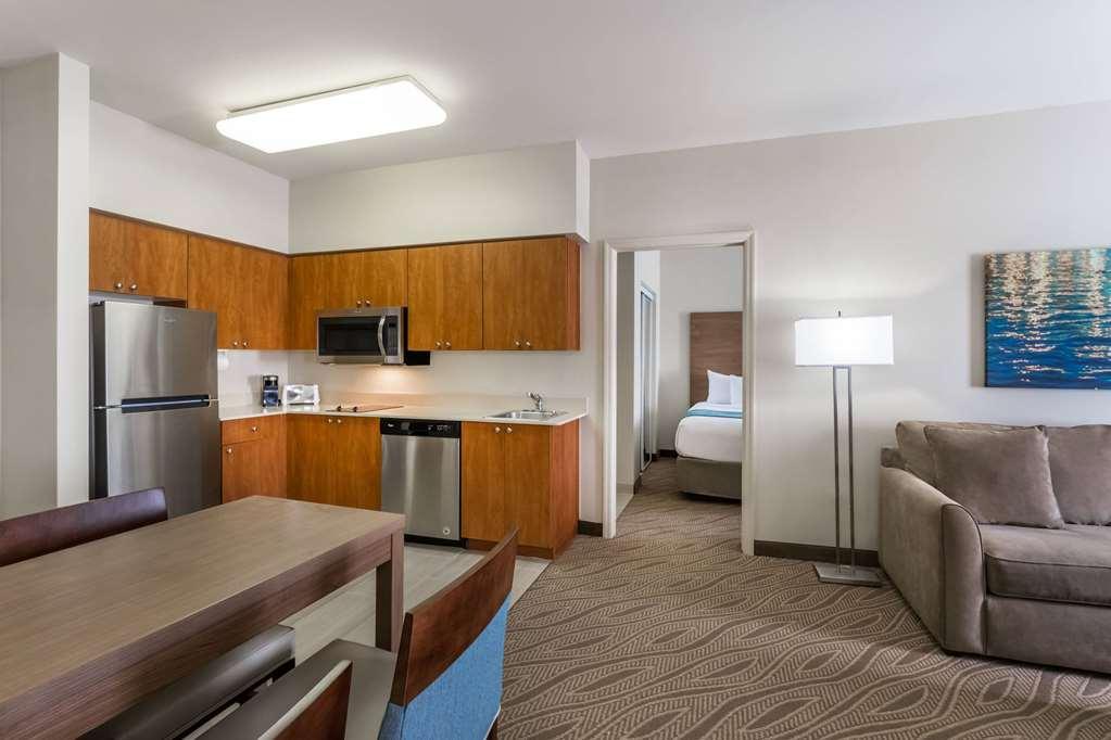 Hawthorn Extended By Wyndham North Naples