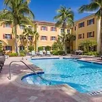 Hawthorn Extended Stay By Wyndham Naples 